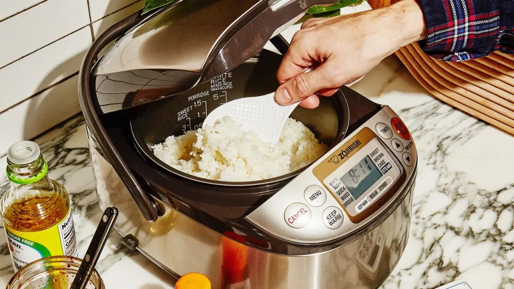 5 Best Rice Cookers for Small Families in 2025